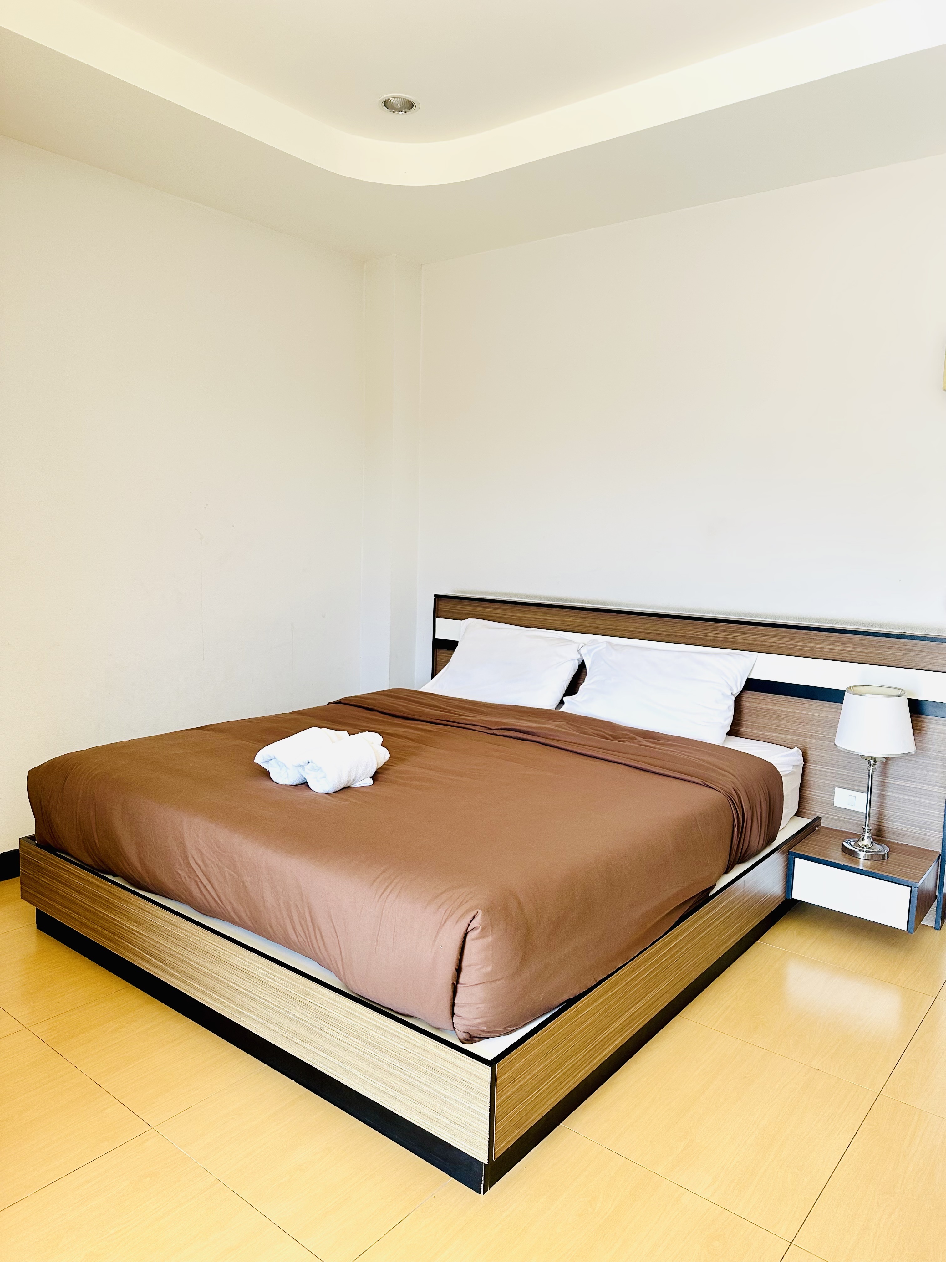 King Bed Room